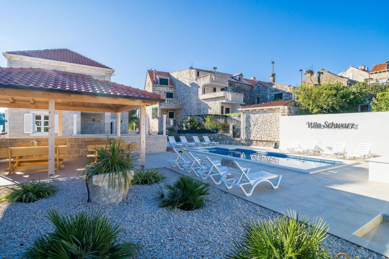 Residence & Pool Villa Schwarz Suites 챠브타트 외부 사진