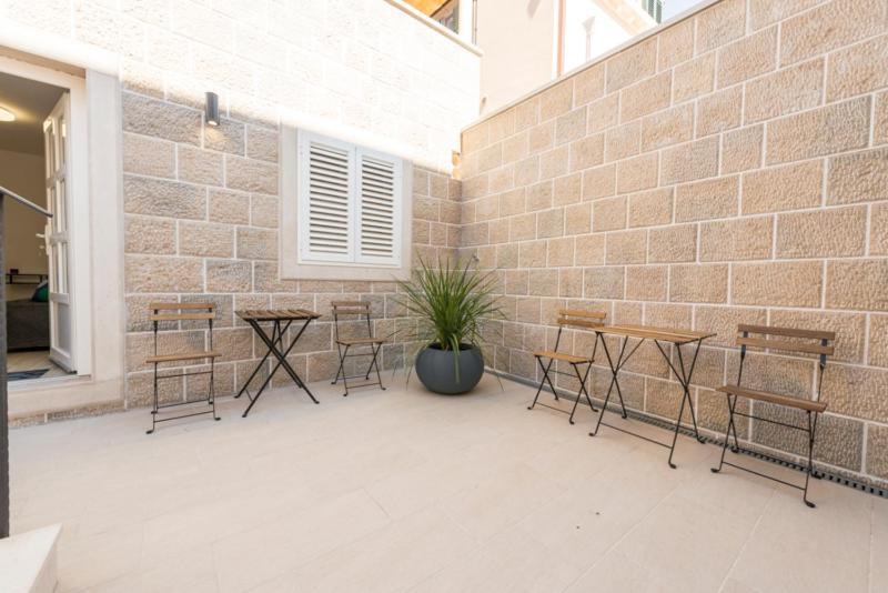 Residence & Pool Villa Schwarz Suites 챠브타트 객실 사진