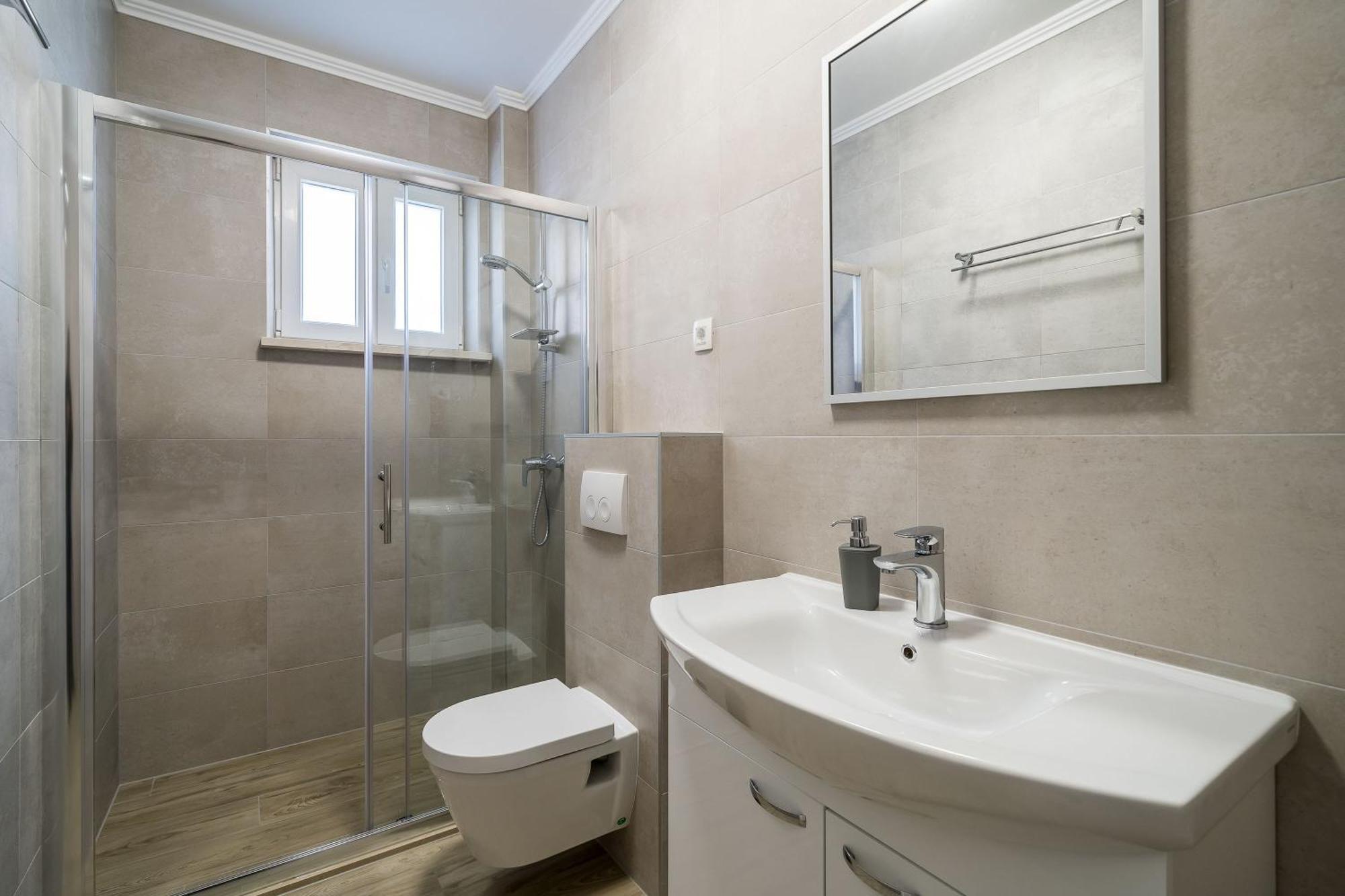 Residence & Pool Villa Schwarz Suites 챠브타트 객실 사진