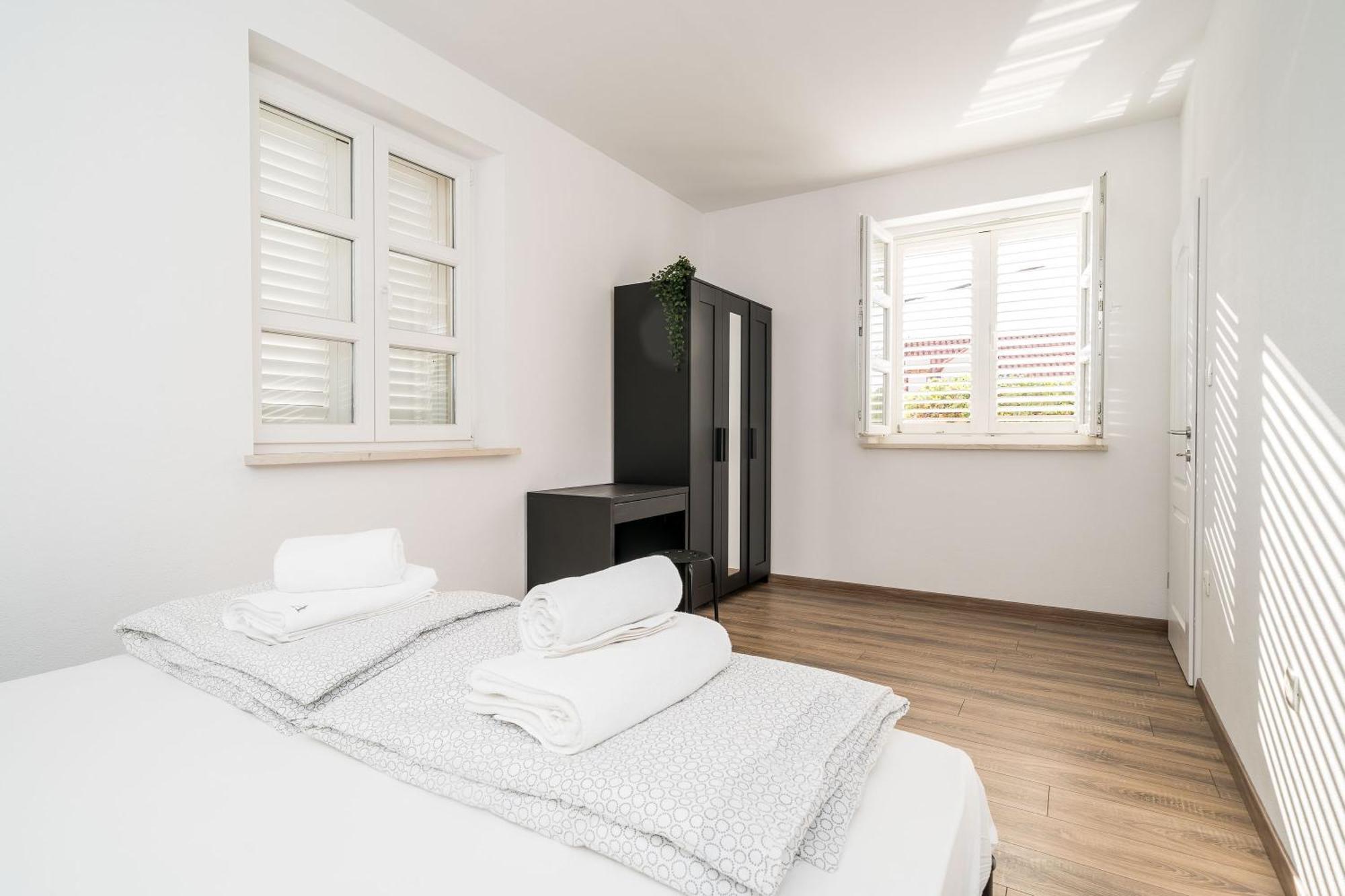 Residence & Pool Villa Schwarz Suites 챠브타트 객실 사진